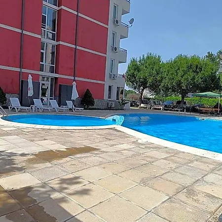 Rose Sunny Beach